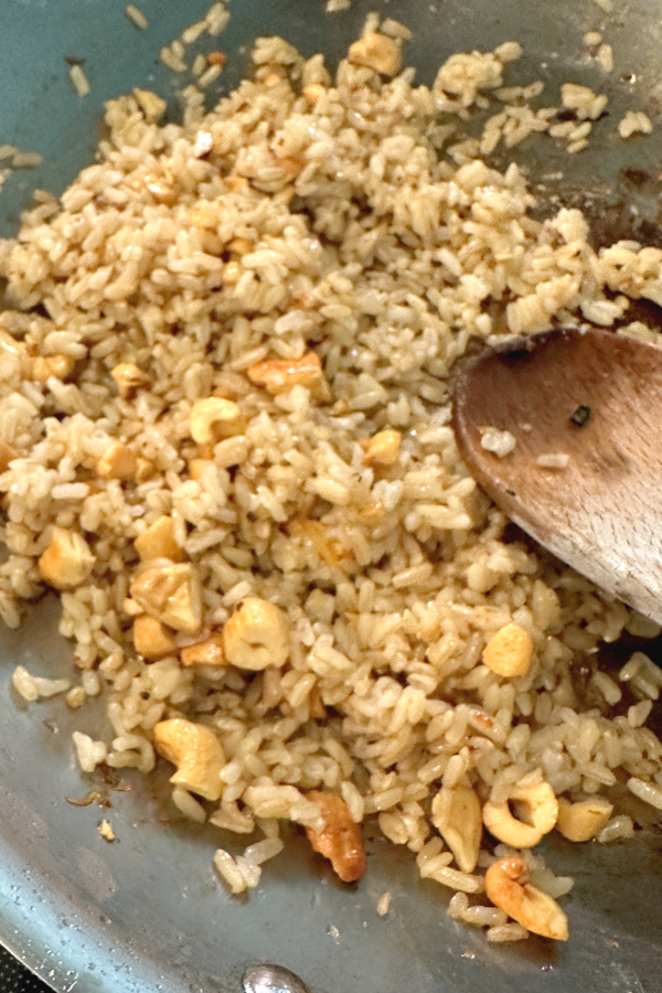 brown rice and cashews