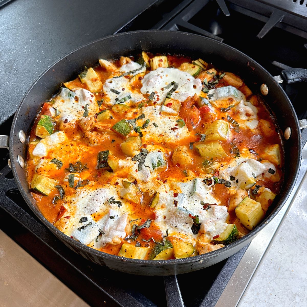 Caprese Chicken and Zucchini Skillet Recipe