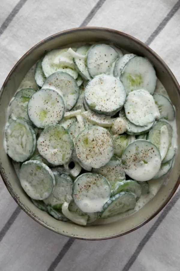 cucumber onion creamy salad
