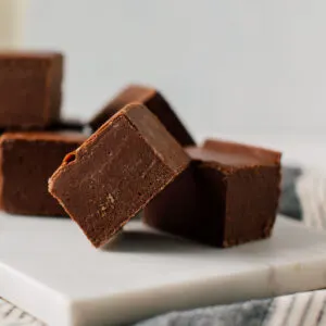 3 ingredient chocolate fudge cut into pieces