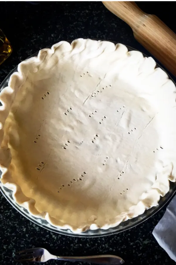 refrigerator pie crust in pie pan