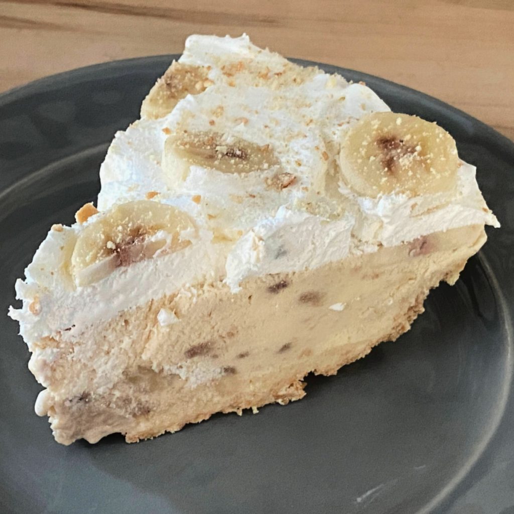 banana ice cream pie on plate