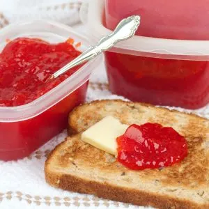 homemade strawberry jam recipe on toast