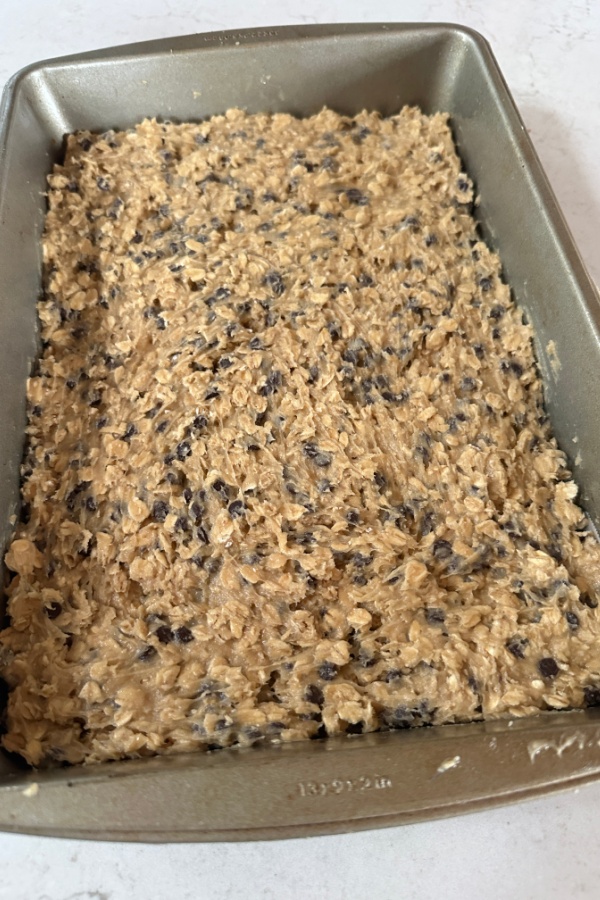 unbaked cookie bars