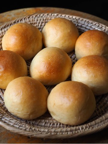 no yeast dinner rolls