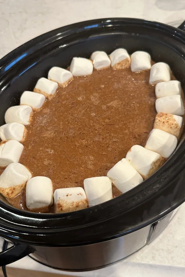 crock pot hot chocolate and marshmallows