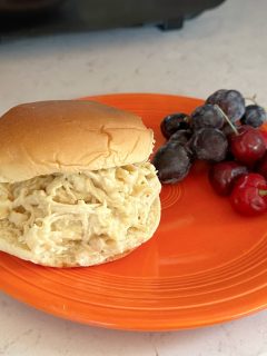 Ohio shredded chicken sandwiches
