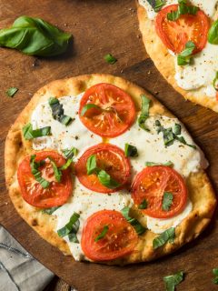 margherita flatbread