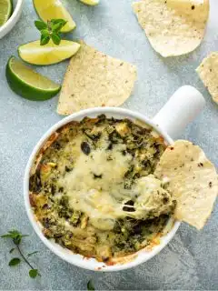 Bacon spinach artichoke dip