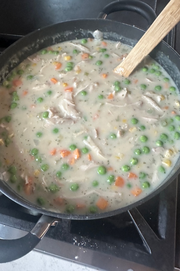 creamy chicken pot pie soup