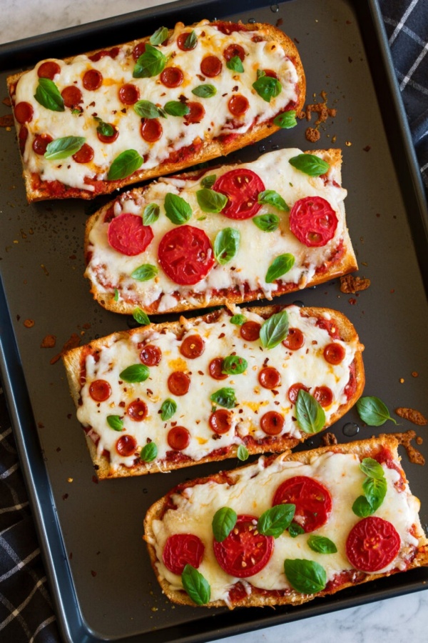 baking sheet with pizza