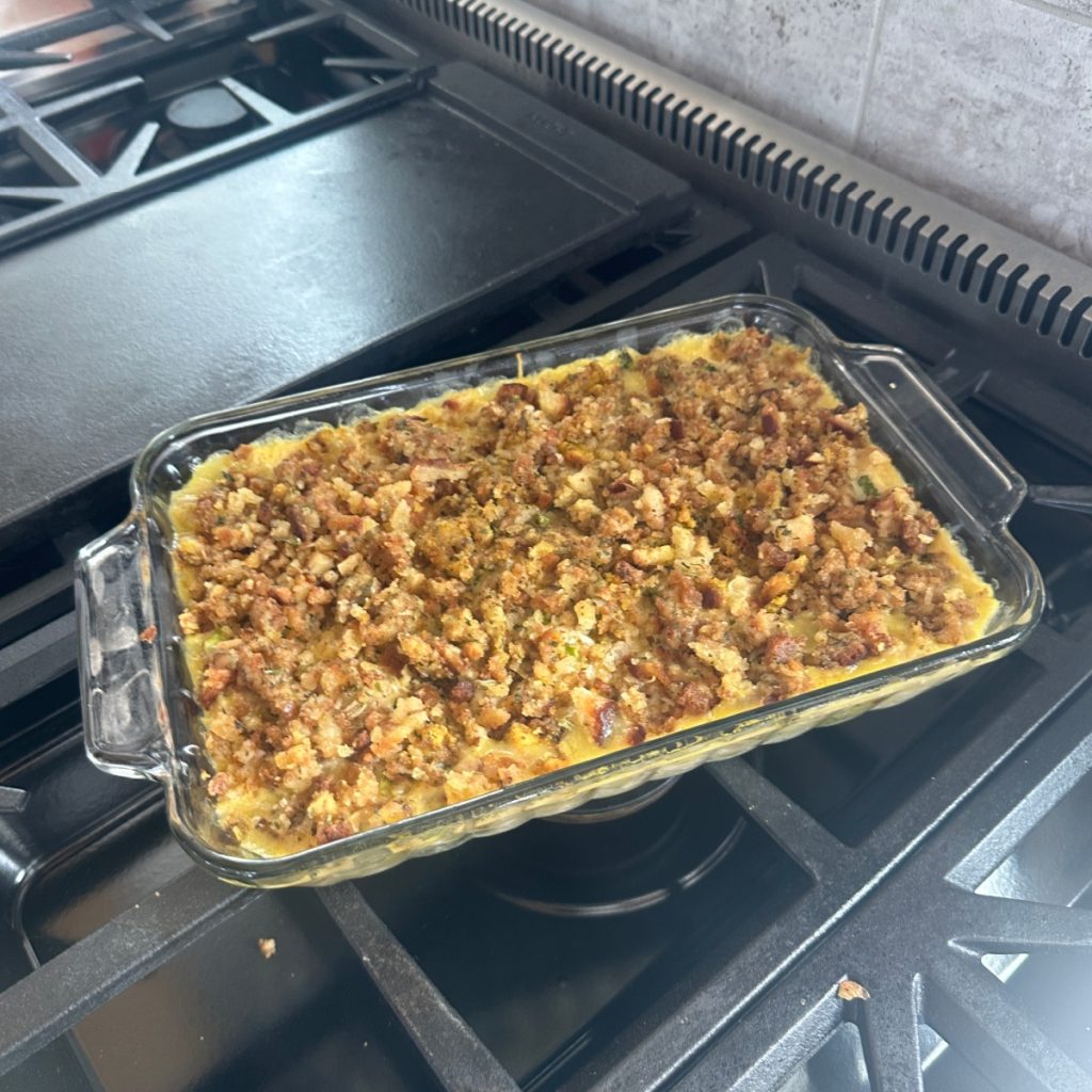 chicken broccoli stuffing casserole